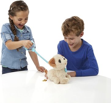 www.robohome.nl - FurReal Pax mijn poepende pup