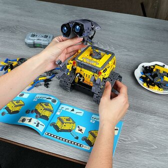 www.robohome.nl - HOGOKIDS op afstand bestuurbare 3-in-1 robot