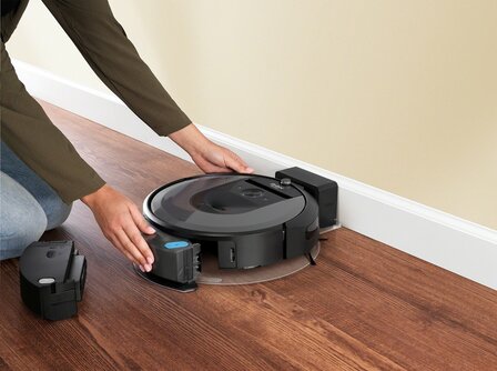iRobot Roomba Combo i8 Robotstofzuiger | www.robohome.nl