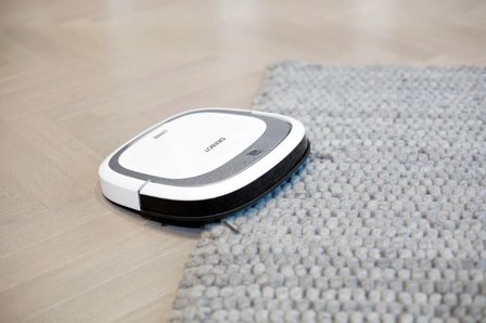 RoboHome Ecovacs Deebot Slim2