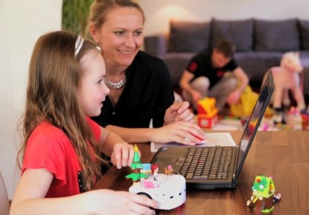 www.robohome.nl - Thymio 2 speelgoed robot