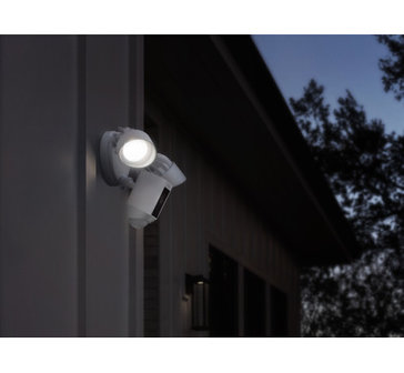 RoboHome Ring Floodlight Cam White