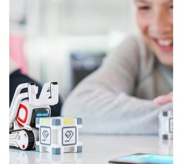 Robohome Anki Cozmo