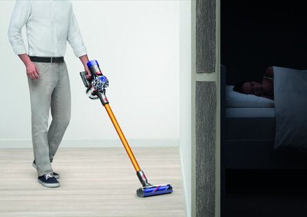 RoboHome - Dyson V8 Absolute