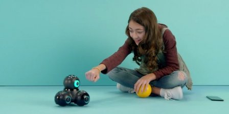 RoboHome Make Wonder Cue robot