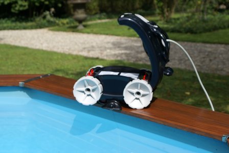 RoboHome - Interline Jellyfish 5220 automatische zwembadrobot