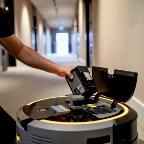 Kärcher KIRA CV 50 | RoboHome