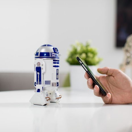 RoboHome Sphero Star Wars R2-D2